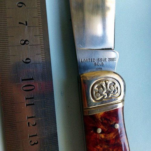 Schrade Limited Edition 2007 Handmade Knife with Bear Engraving Acrylic New