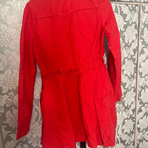 Benneton red cape coat, unworn, size L
