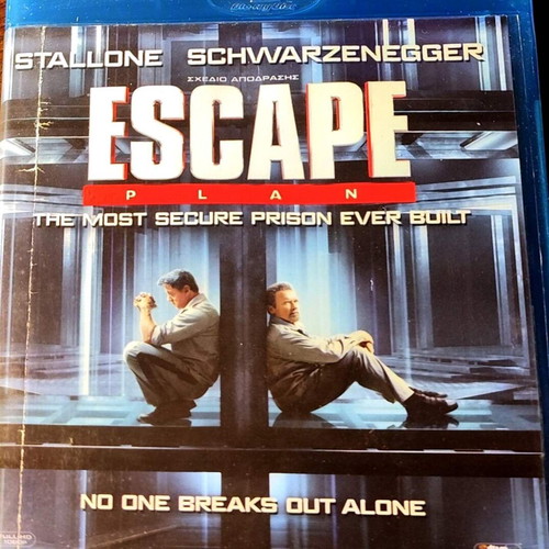 Escape Plan Blu-Ray used, action adventure with subtitles