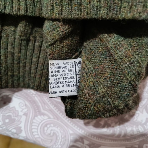 Woolen men's sweater used, size L, multicolored