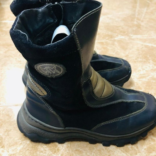 KK kids shoes used, blue boots size 34