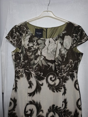Vener dress size 50 like new, gold and olive floral brocade