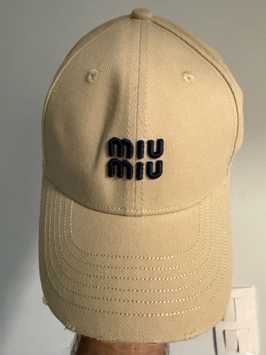 Miu Miu cap beige like new, one size - € 22,00 - Vendora.cy