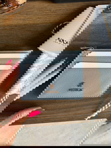 портмоне за карти furla