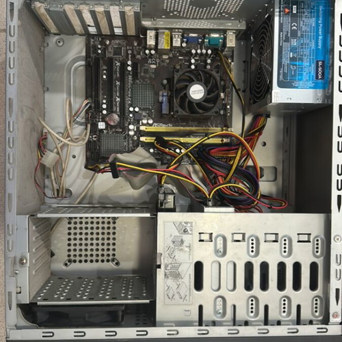 Computer non-working used for parts AMD Athlon II 4GB RAM