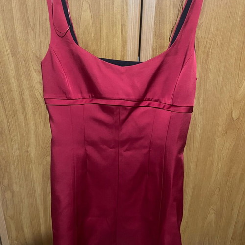 Κόκκινο φόρεμα Zara XL καινούργιο με άνοιγμα στην πλάτη