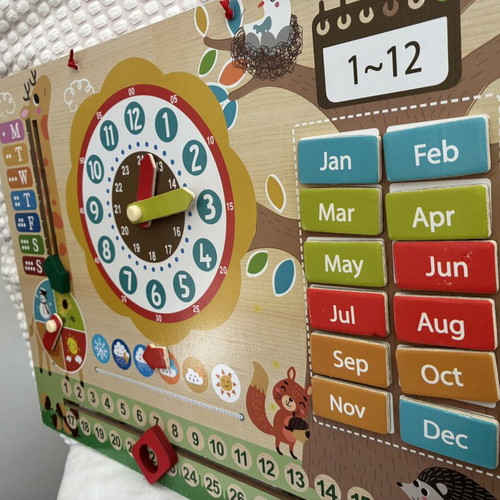 Educational toy magnet board for toddlers like new