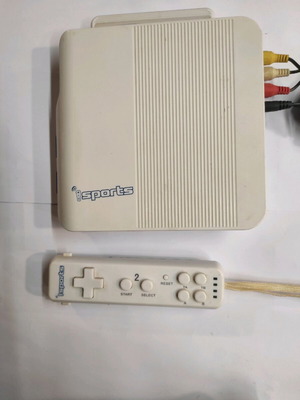 I sports game console used with remote and sports games