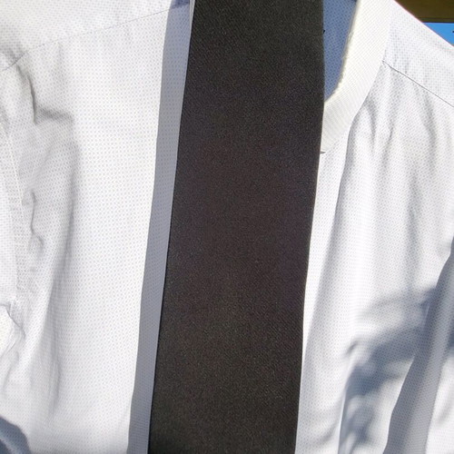 Pagoni black tie used in excellent condition