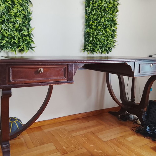Wooden desk from 1970 with leather top, used