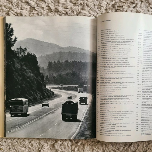 Mexico En Movimiento photo album used, 1st edition 1970