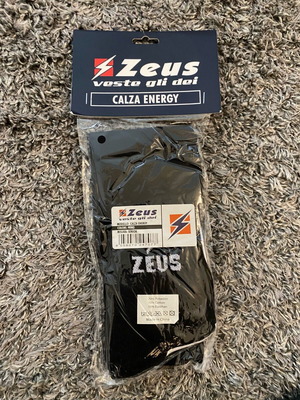 Zeus socks new, 1 pair with packaging