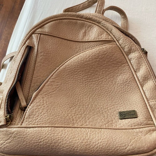 Backpack beige shoulder bag like new White Mountain