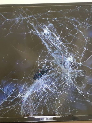 Πλακέτες τηλεόρασης LG 32" μεταχειρισμένες για μοντέλο 32LK500BPLA με σπασμένη οθόνη