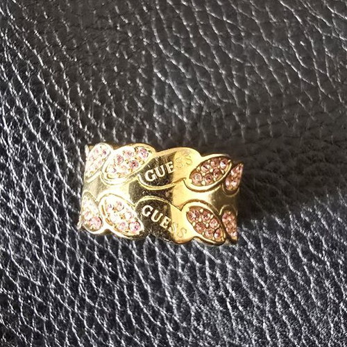 Guess women's ring like new