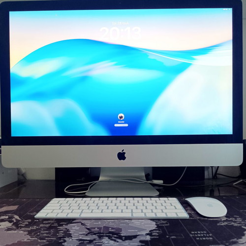 Apple iMac 27-inch i7 2020 like new