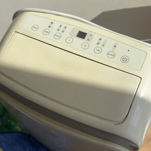 Portable air conditioner used cooling unit