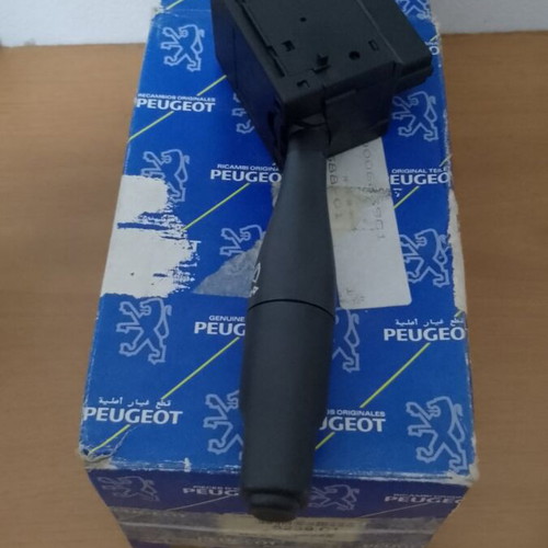 Peugeot 106 Genuine Wiper Switch 6239.C1 New
