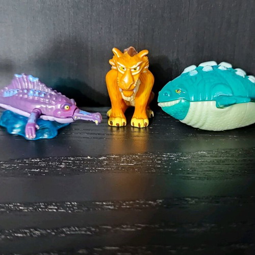 Ice Age 2 Kinder Joy figures used