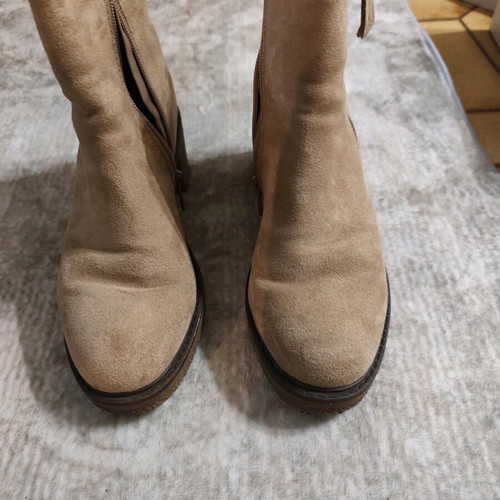 Suede ankle boots with heel – No 37