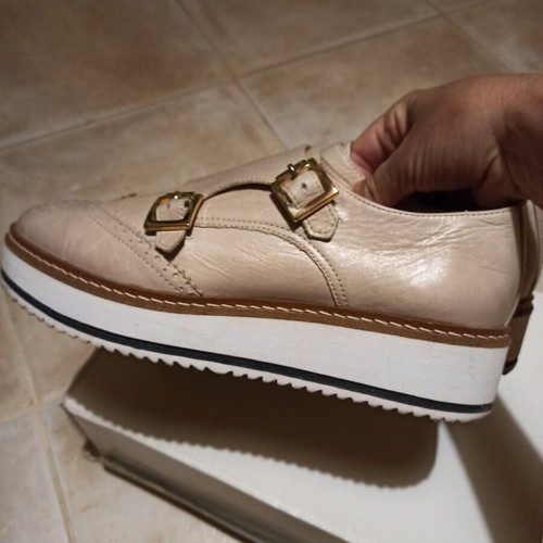 Toutounis leather shoes size 38 like new, beige