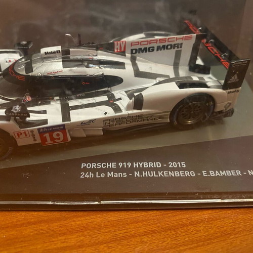Porsche 919 Hybrid 2015 collectible like new in box
