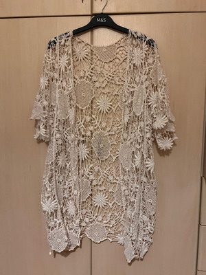 Embroidered beach kimono like new, white, size S