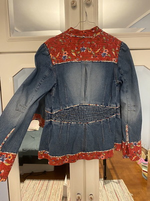 Denim jacket with patchwork blazer cut