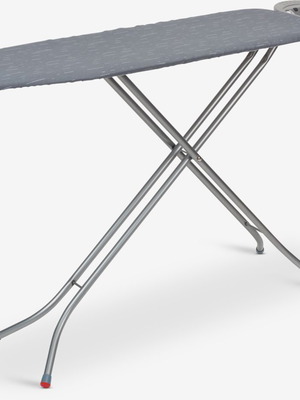 Ironing board like new, 30cm width, 110cm length, height 73-89cm