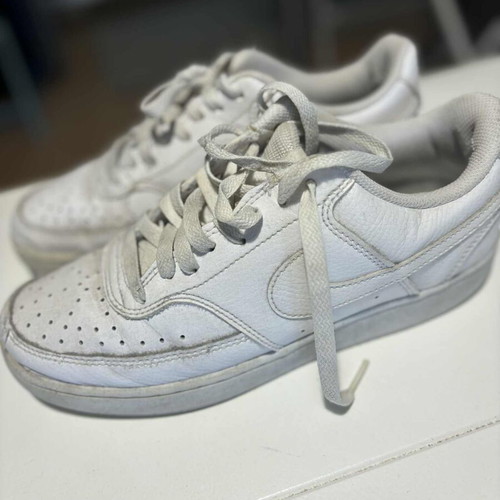 Nike Air Force 1 sport shoes used, size 40, white