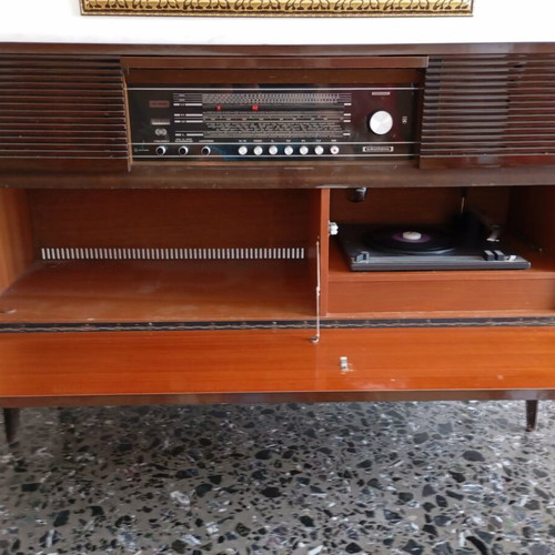 Grundig Automatic 36 vintage record player cabinet