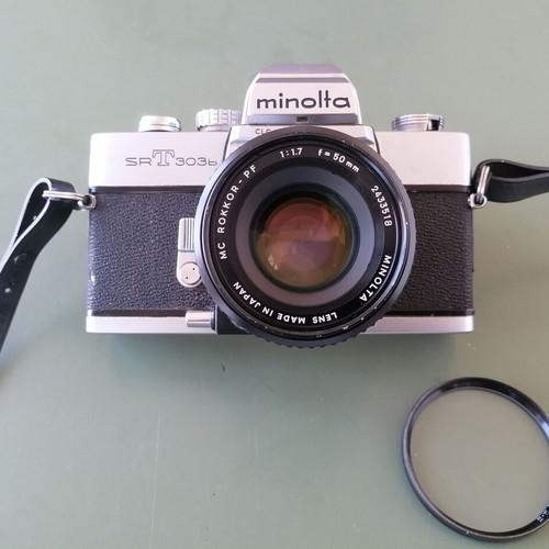 Minolta SRT 303b 35mm analog camera with MC Rokkor-PF lens
