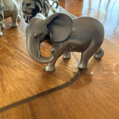 Set of 4 Metal Decorative Animals – Lion and Elephants