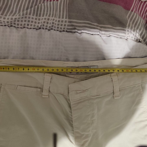 3Guys men's beige shorts like new