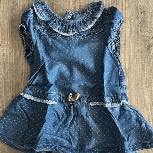 Baby clothing set like new, 12 pieces for 9-12 months