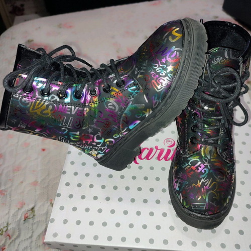 Boots size 29 like new, multicolor