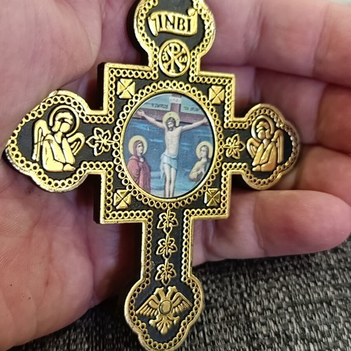 Double-sided plastic cross pendant like new