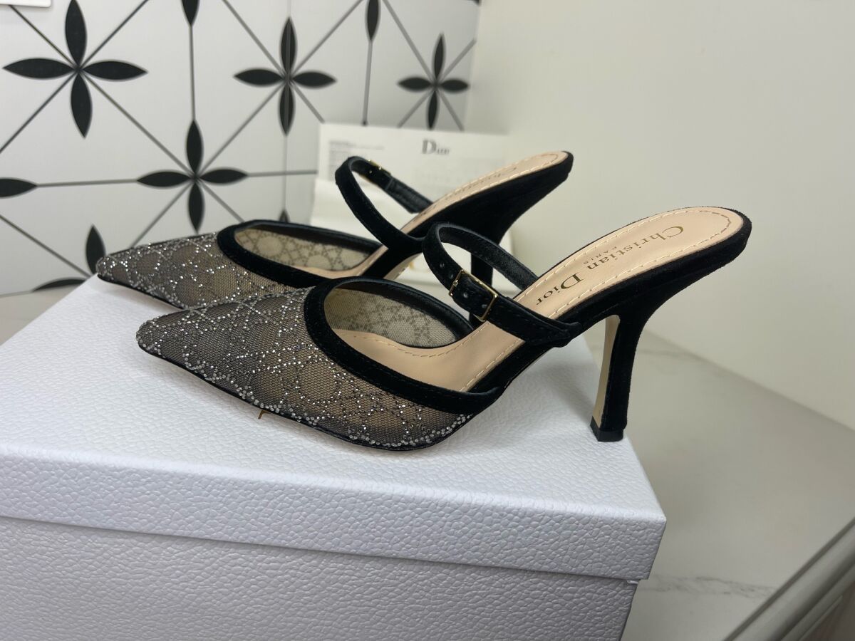 Dior high-heeled mules new, size 38,… - € 480,00 - Vendora.cy