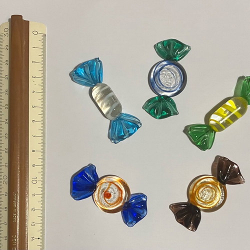 Decorative glass candies used, set of 5