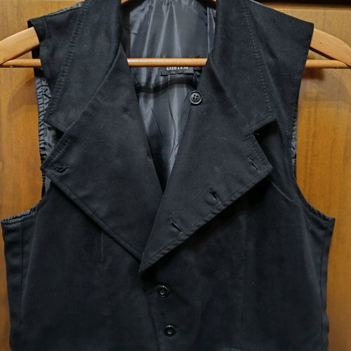 Men's vest like new with fabric lining