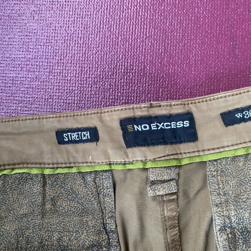 No Excess Bermuda shorts beige size W 36 like new