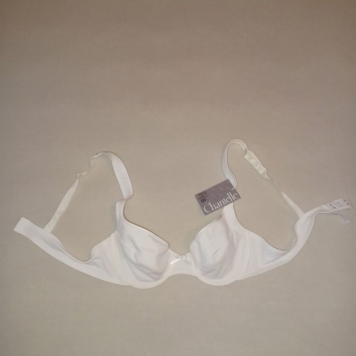 Chantelle bra new, size 80B, ivory