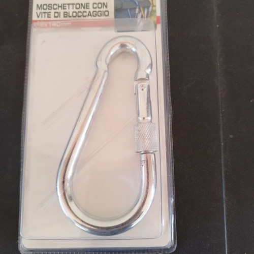 Hook carabiner new for multiple uses