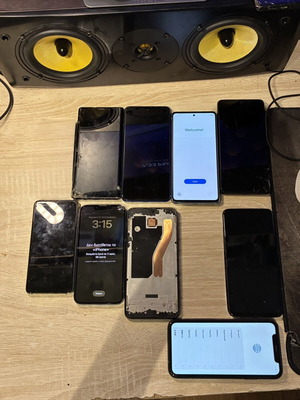 Phone lot of 9 used, various models with faults