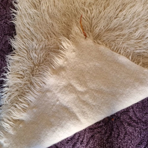 Wool flokati rugs like new, set of 4 white assorted sizes
