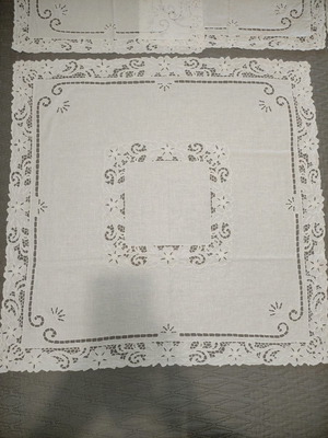 Cutwork tablecloth, doilies and napkins used, set of 5 pieces