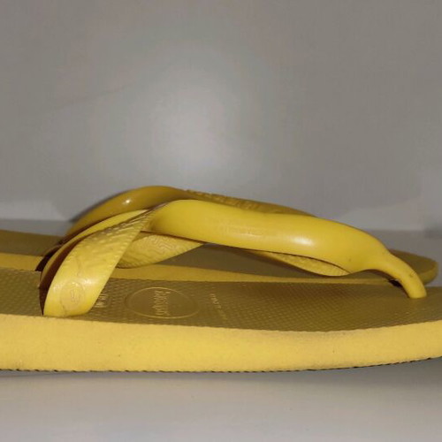 Havaianas flip flops used, size 39-40, yellow