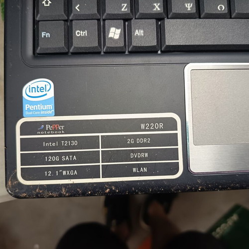 Pepper notebook w220r used for spare parts, not working