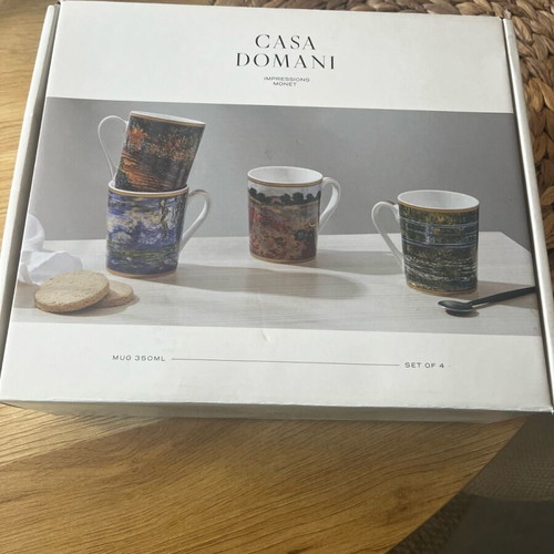 Porcelain mugs set of 4 with Monet artwork, new, 350ml each