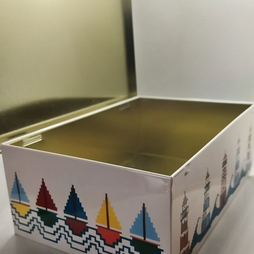 Metal storage box with nautical theme